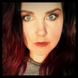 Meet your Posher, Kelli